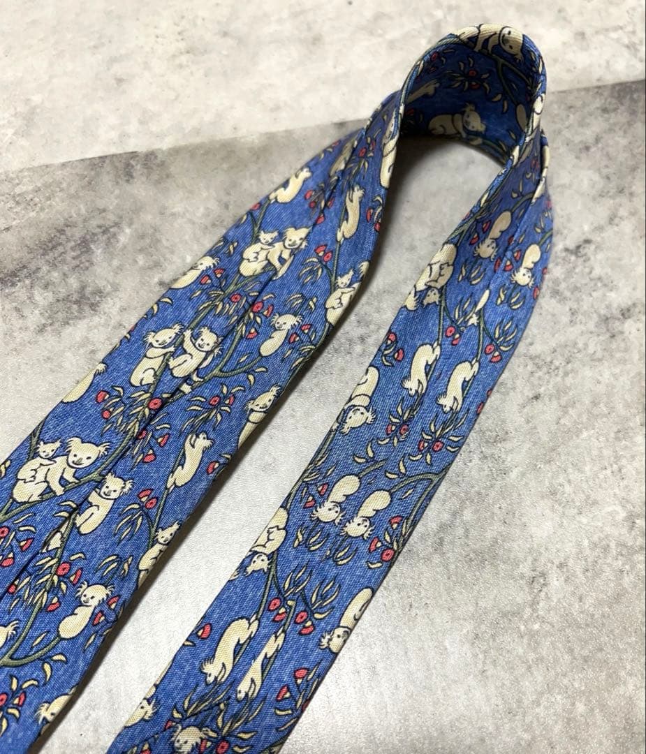 美品 HERMES ネクタイ コアラ 総柄