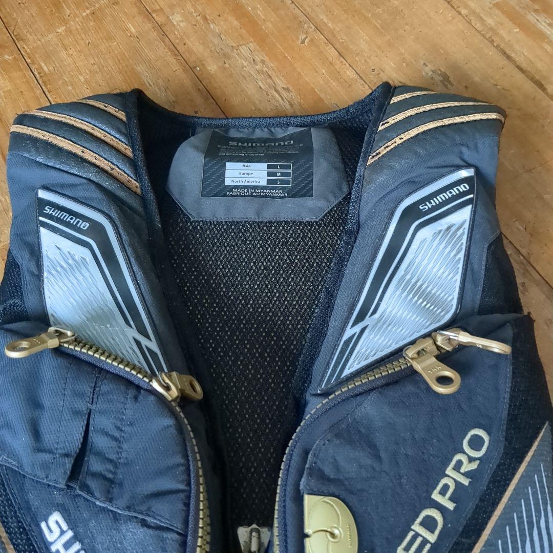 SHIMANO シマノ　リミテッドプロ　ライフジャケット　Lサイズ
