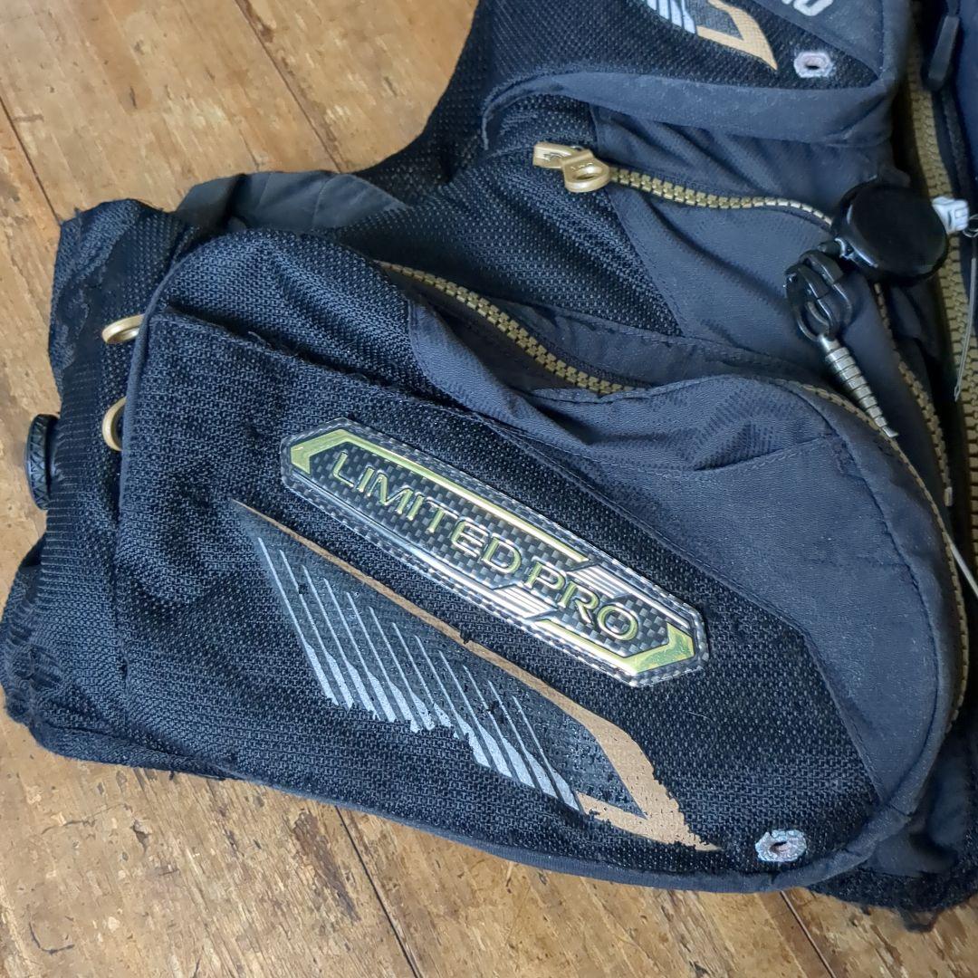 SHIMANO シマノ　リミテッドプロ　ライフジャケット　Lサイズ