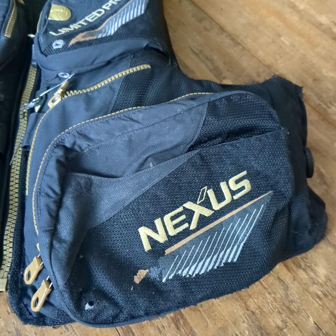 SHIMANO シマノ　リミテッドプロ　ライフジャケット　Lサイズ