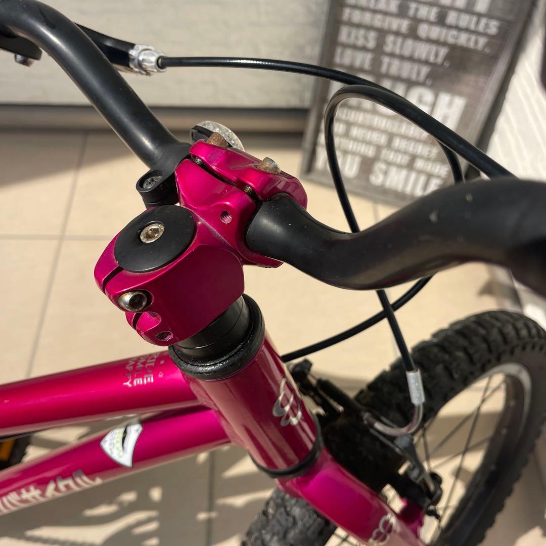 ヨツバサイクル 20インチ マゼンタ【引き取り限定】