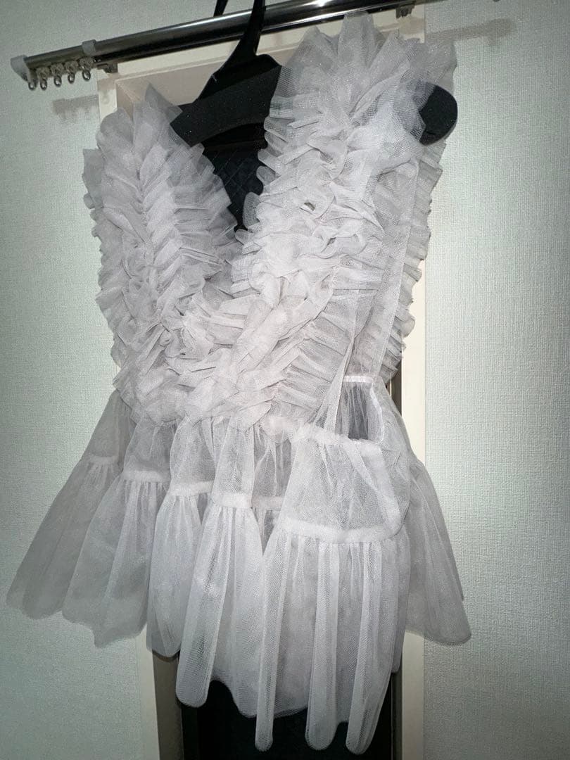 ♡eimy istoire♡チュールフリルボリュームベスト♡