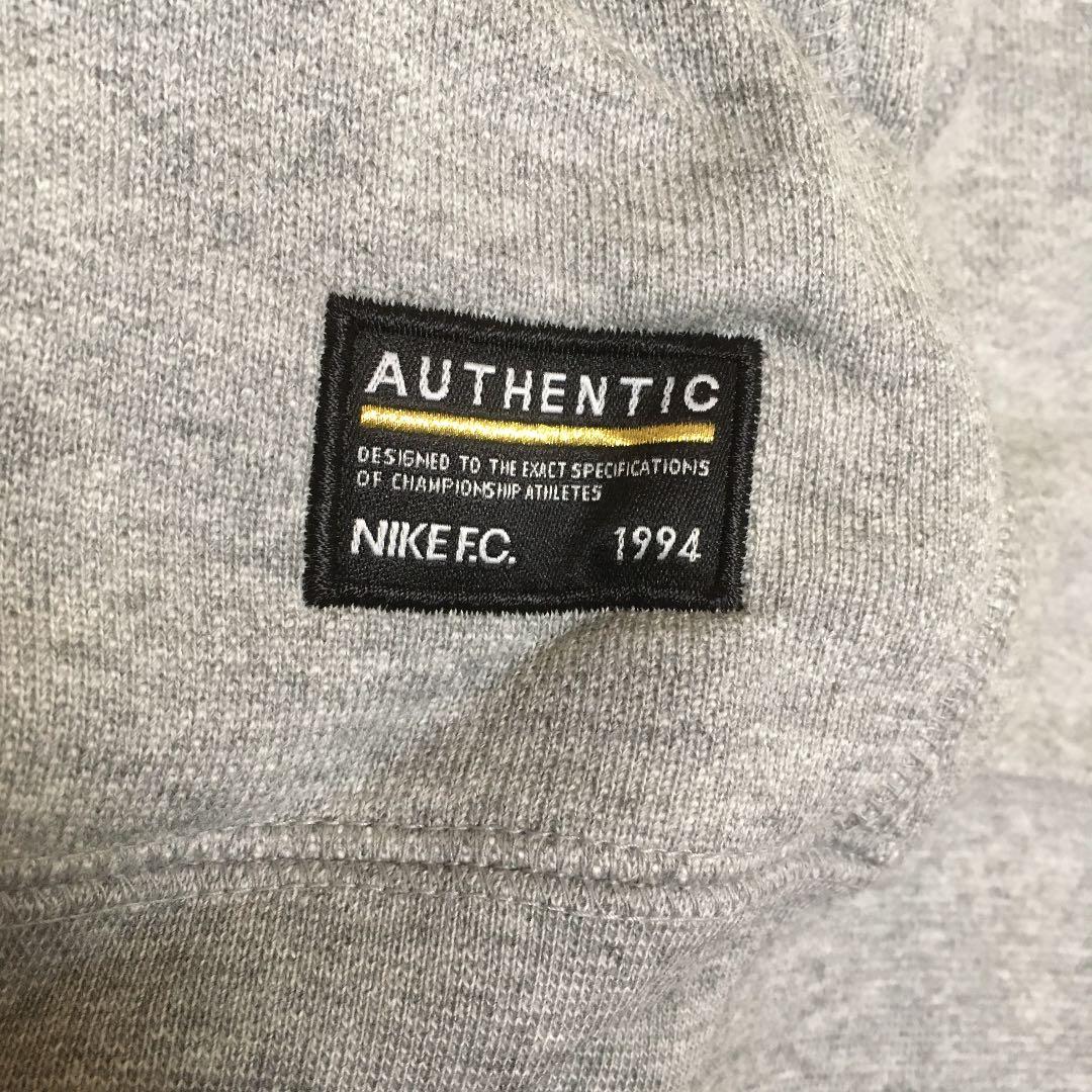ナイキFC グレーパーカー　長袖　新品　未使用　オーセンティック　XLサイズ