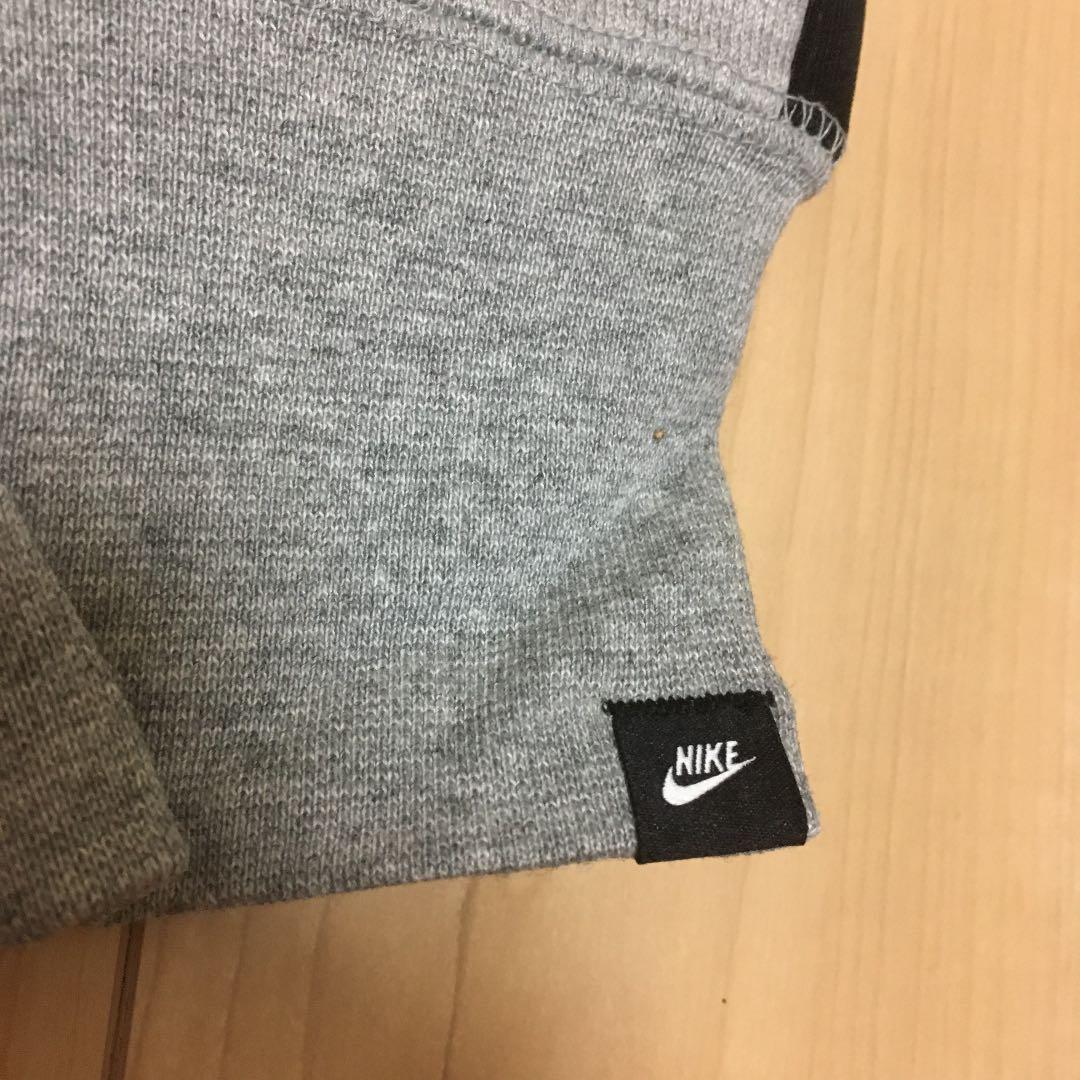 ナイキFC グレーパーカー　長袖　新品　未使用　オーセンティック　XLサイズ