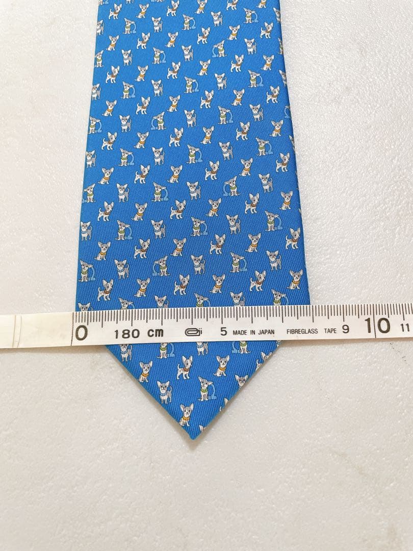 【美品】FERRAGAMO フェラガモ　メンズネクタイ 青ブルー　犬柄　2023