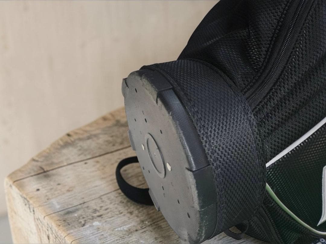 m送料無料/超美品　Srixon ゴルフバッグ・キャディバッグBLACK