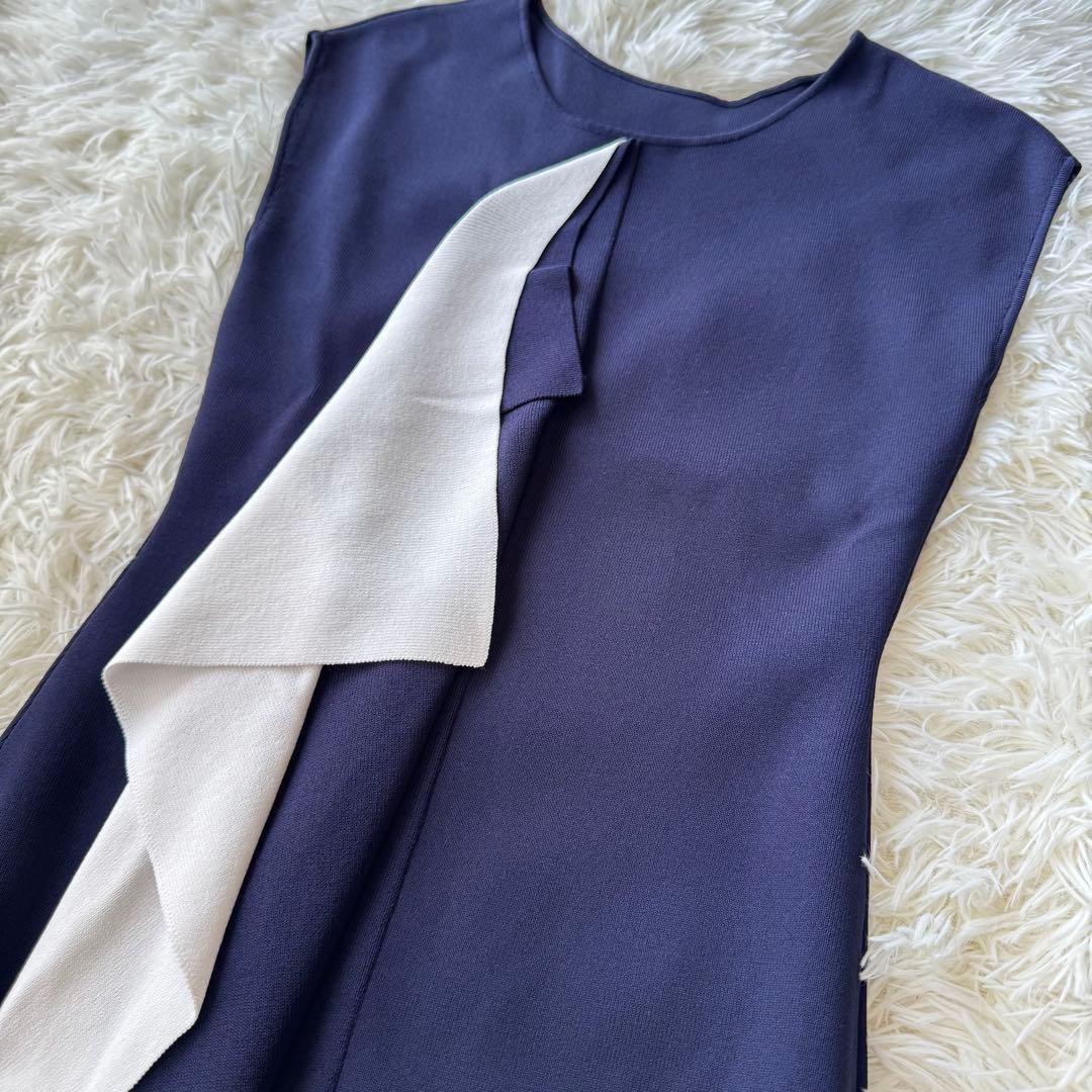 JENNE ジェンヌ　バックフリルタイトニットワンピース　ネイビー