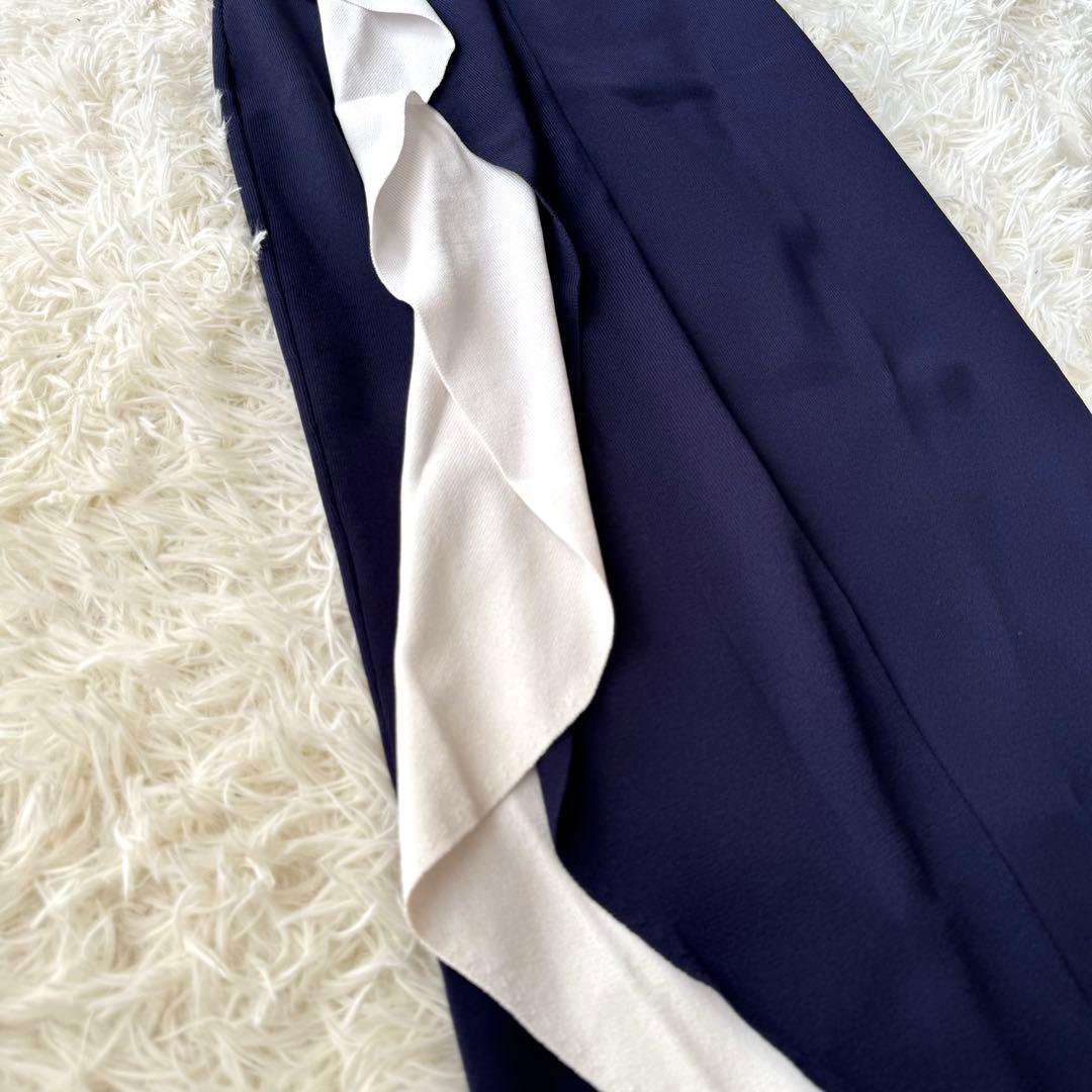 JENNE ジェンヌ　バックフリルタイトニットワンピース　ネイビー