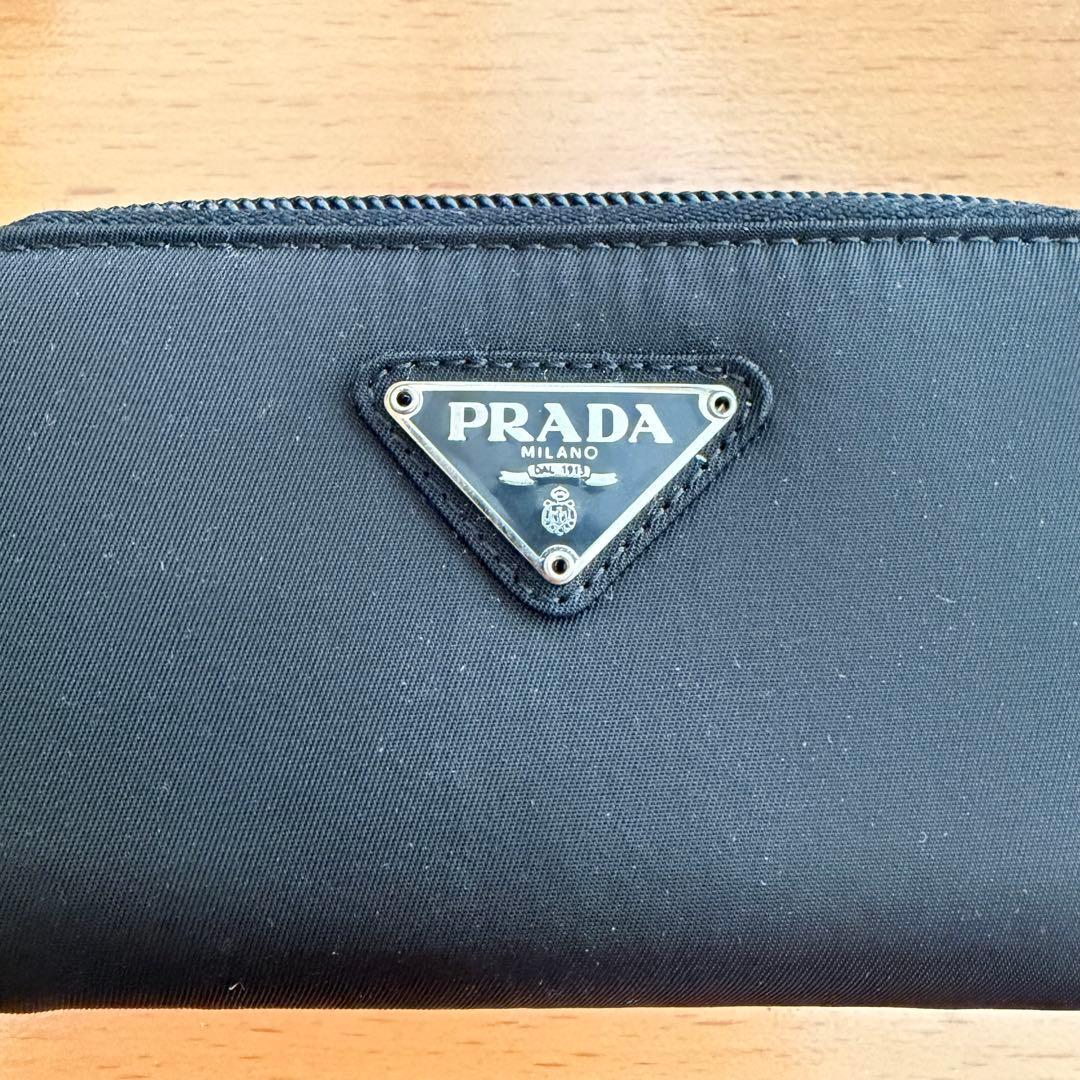 PRADA ブラック ナイロン 6連キーケース　ジッパータイプ