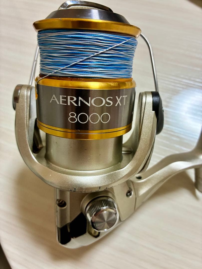AERNOS XT 5000PG & 8000 フィッシングリール
