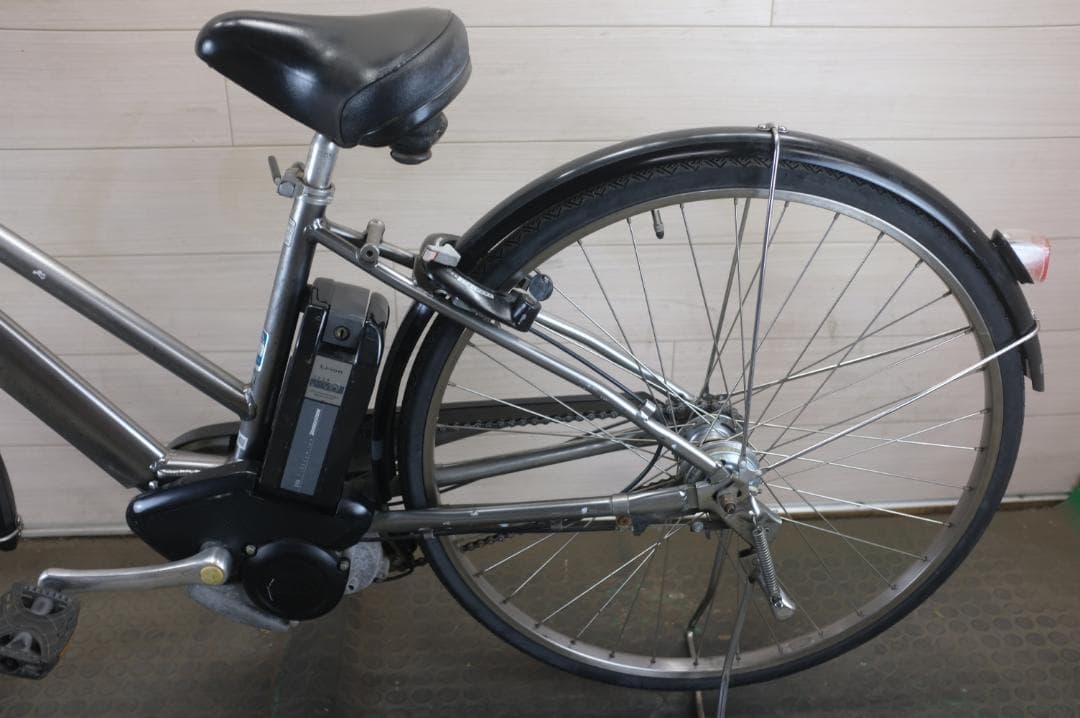 電動自転車BS A C L　27インチ　3段　8.9Ah充電器あり