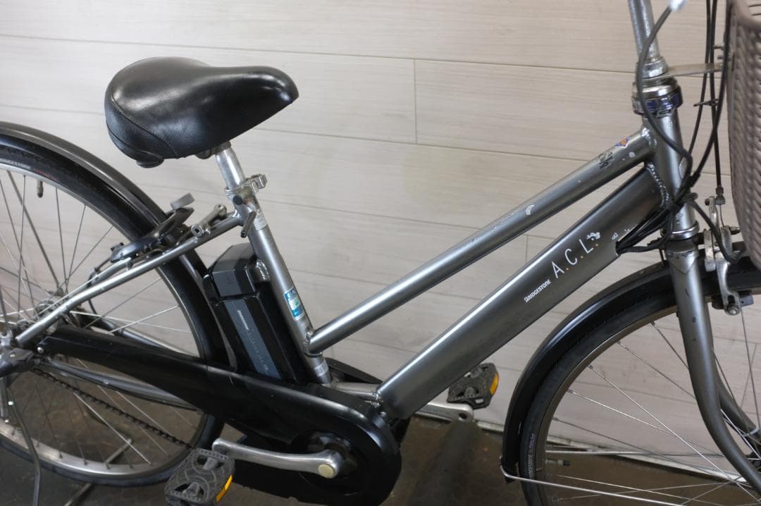 電動自転車BS A C L　27インチ　3段　8.9Ah充電器あり