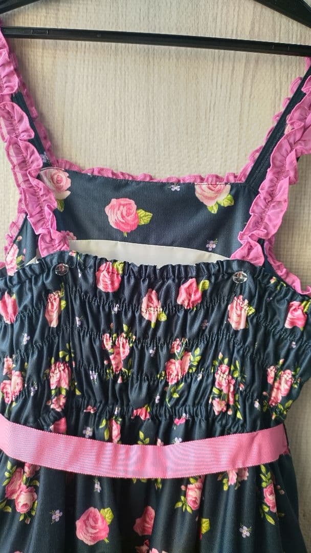 新品 フリルローズ柄キャミワンピース Emily Temple cute ドレス