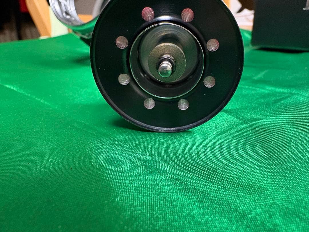 SHIMANO カルカッタコンクエストDC201HG