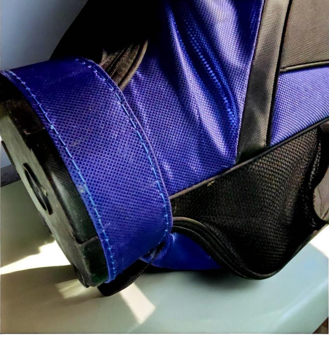 送料無料/超超美品　OnreD OVER REV GROOVE ゴルフバッグ