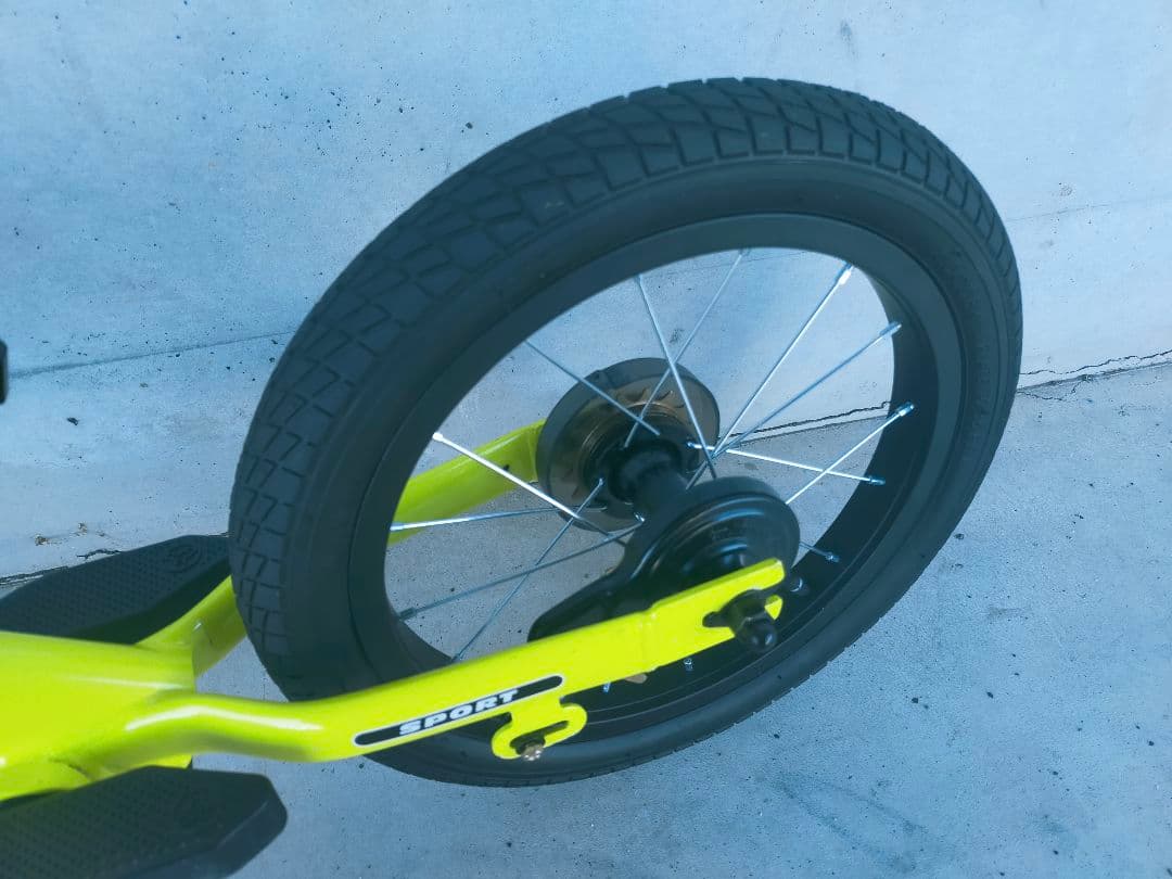 STRIDER ストライダー14X カスタム　カーボンハンドル　エンジョイ　黄色