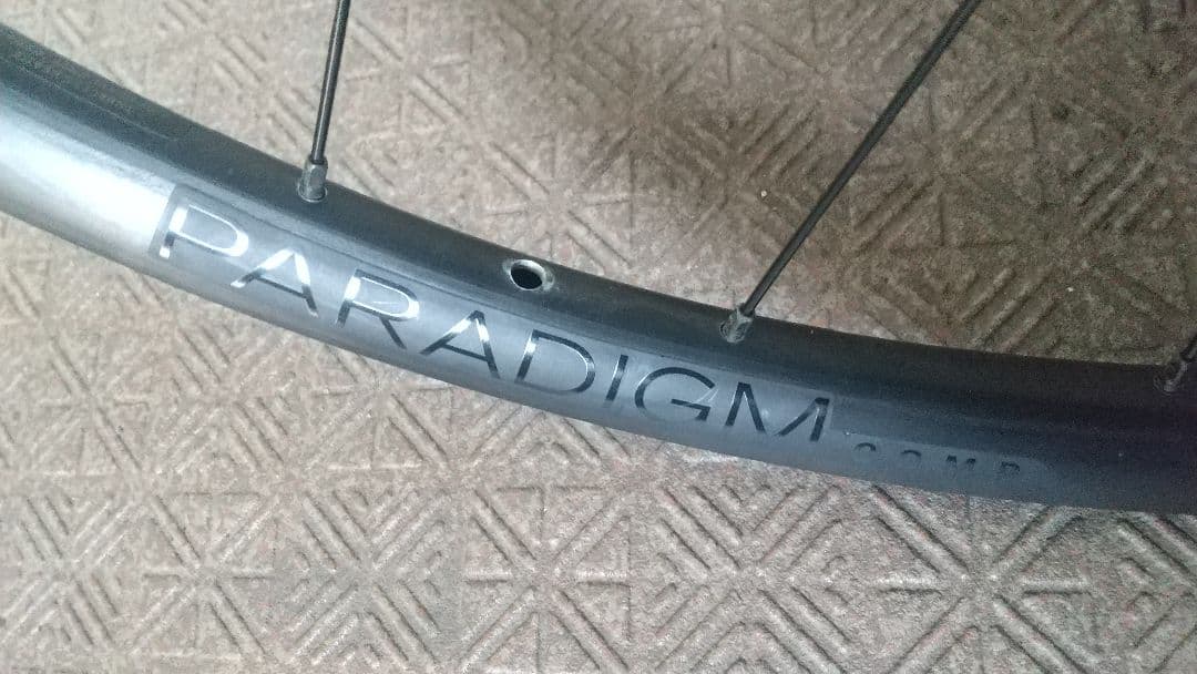 BONTRAGER PARADIGM 自転車ホイール サドル