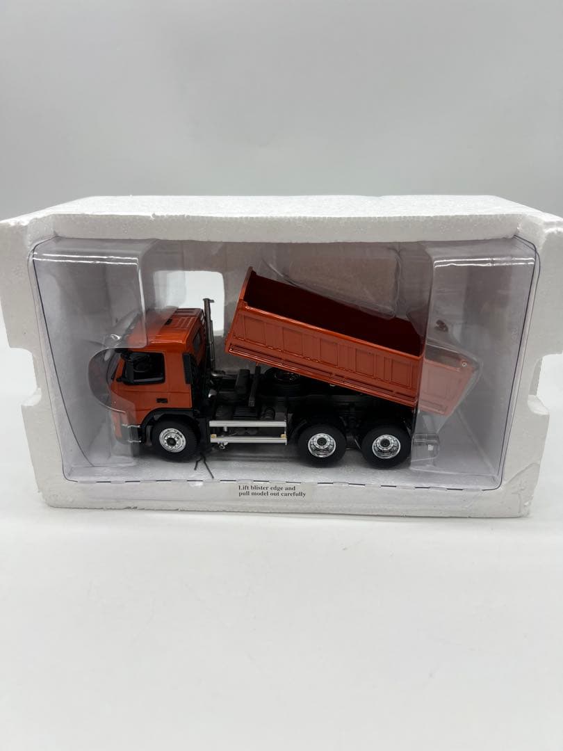 No21 ミニカー1/50 FM9 Construction Truck