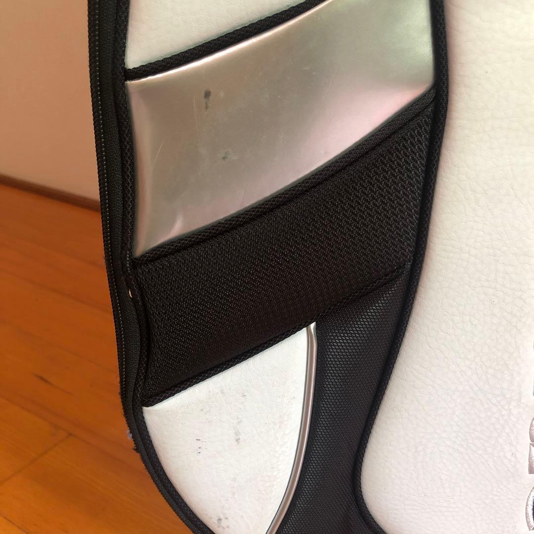 TaylorMadeテーラーメイド キャディバック ホワイト フードなし