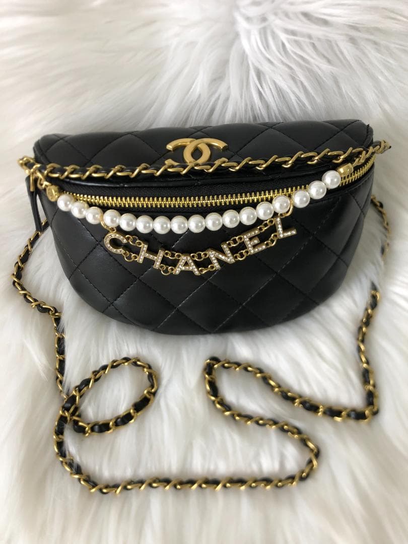 ショルダーバッグ　レザー　パール付き　非売品　ブラック　ハンドバッグ　未使用