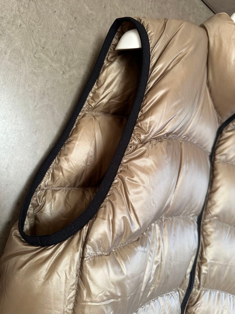 未使用に近い ノースフェイス ダウンベストアコンカグアND92452 XL