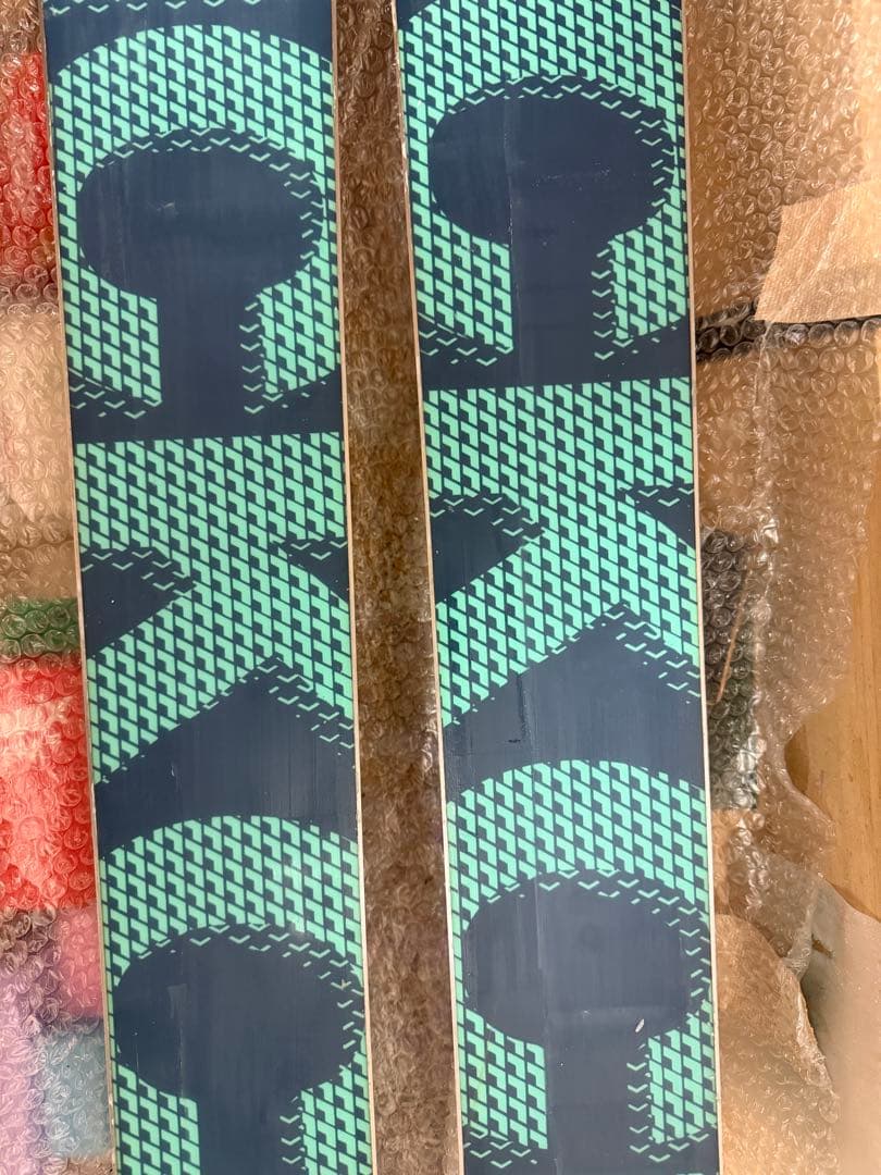 black crows Atris 178.2 スキー板