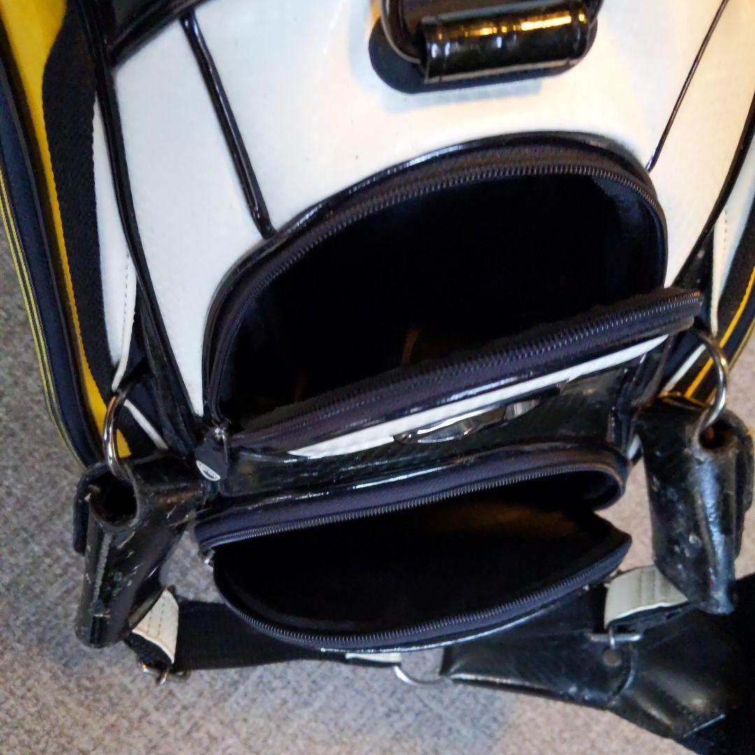 スリクソン　ツアーモデル　キャディバック