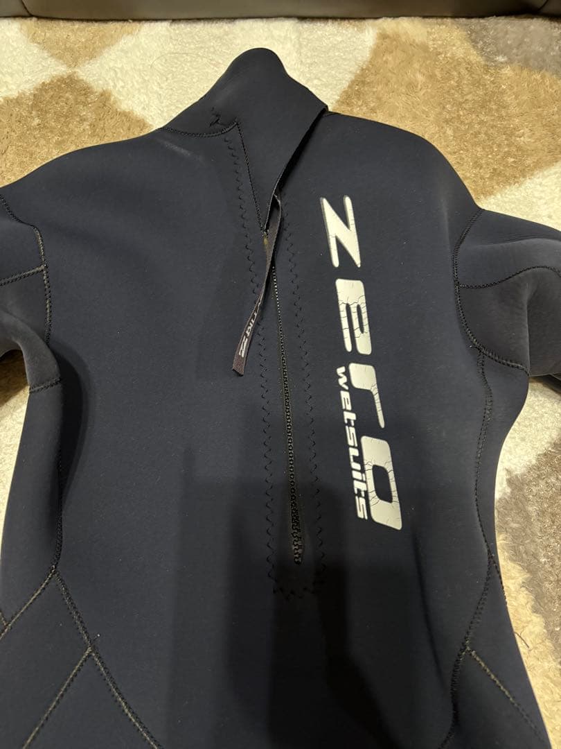 ZERO Dynamite フルスーツ ブラック