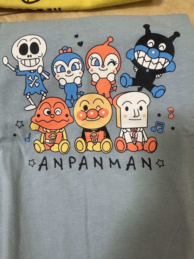 mikky　アンパンマン　長袖Tシャツ7枚＋アイボリートレーナー1枚