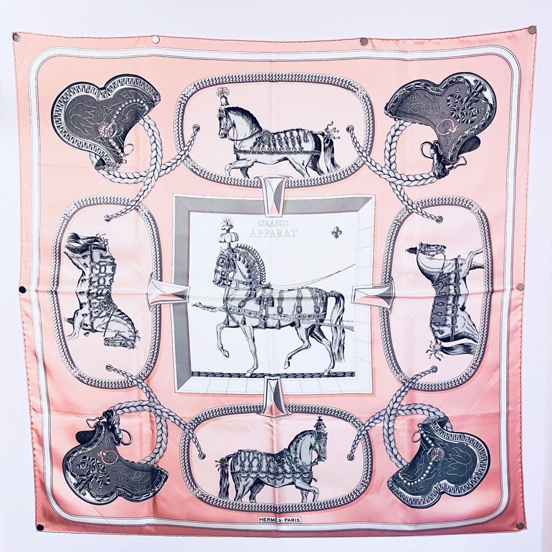 美品✨　エルメス　グランアパラ シルクスカーフ　カレ90 ピンク