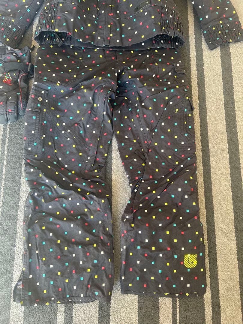 BURTON レディース　スノーボード　ウェア　グローブおまけ付き　送料込み