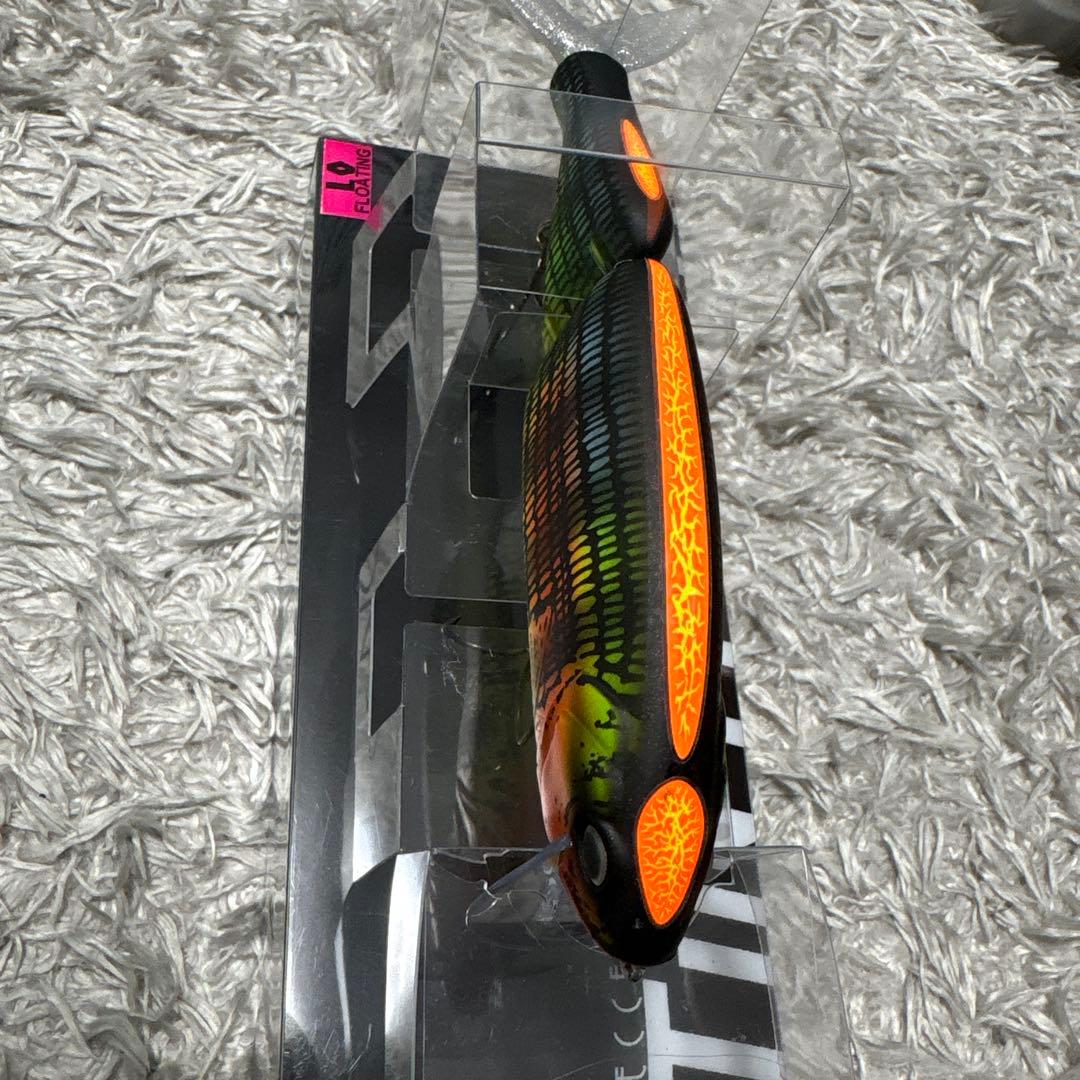 DRT タイニークラッシュLow NNF ラッドセンス