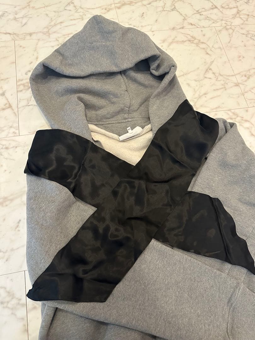 MM6 裏起毛　パーカー