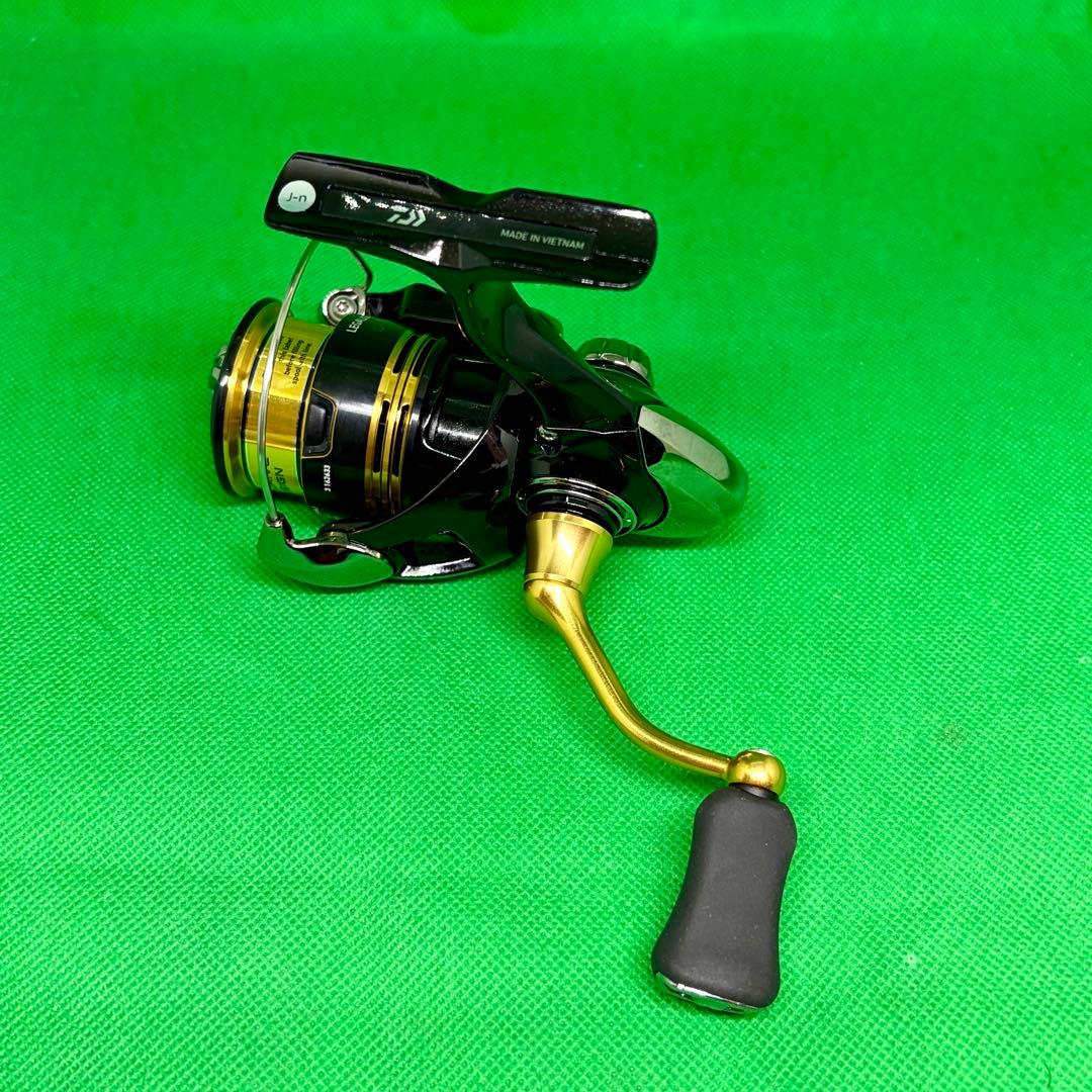 customダイワ23レガリスLT2000S-P おまけ付き