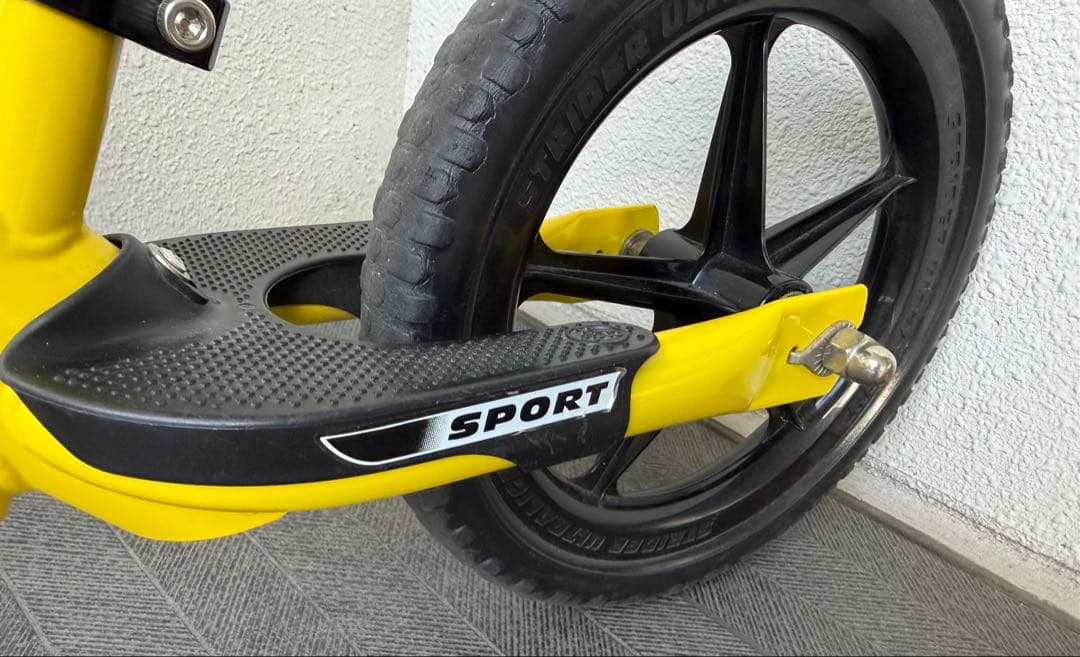 ストライダー 12インチ スポーツモデル
