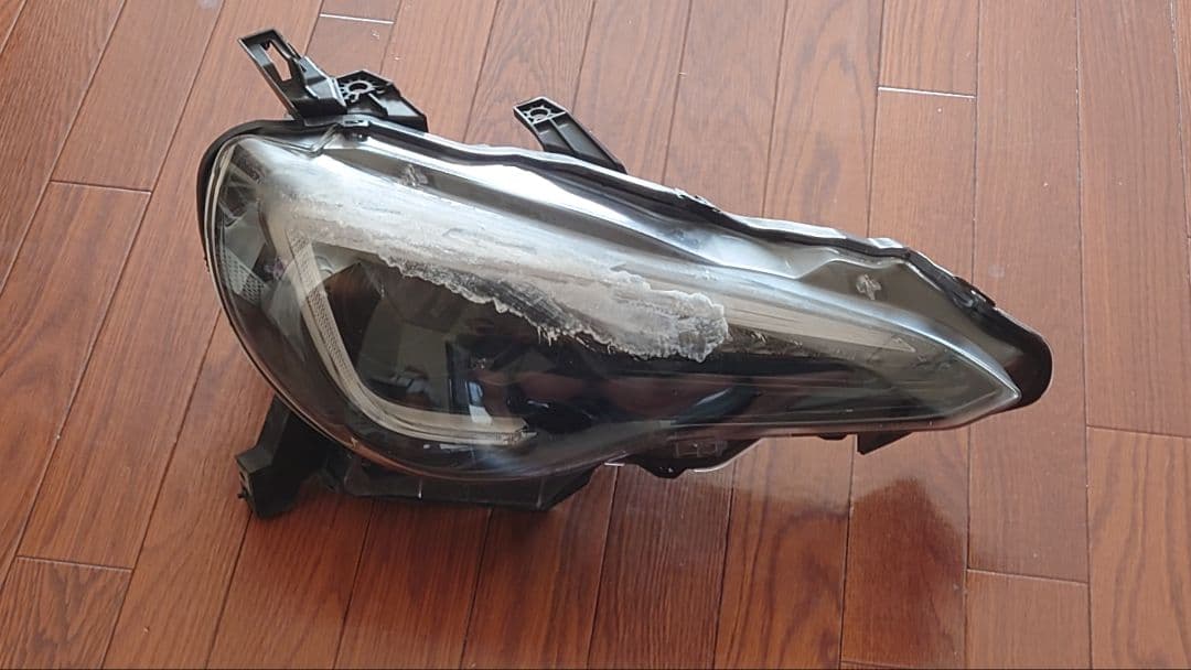 【即取引可】VLAND 86/BRZヘッドライト右側のみ　レンズ白化あり