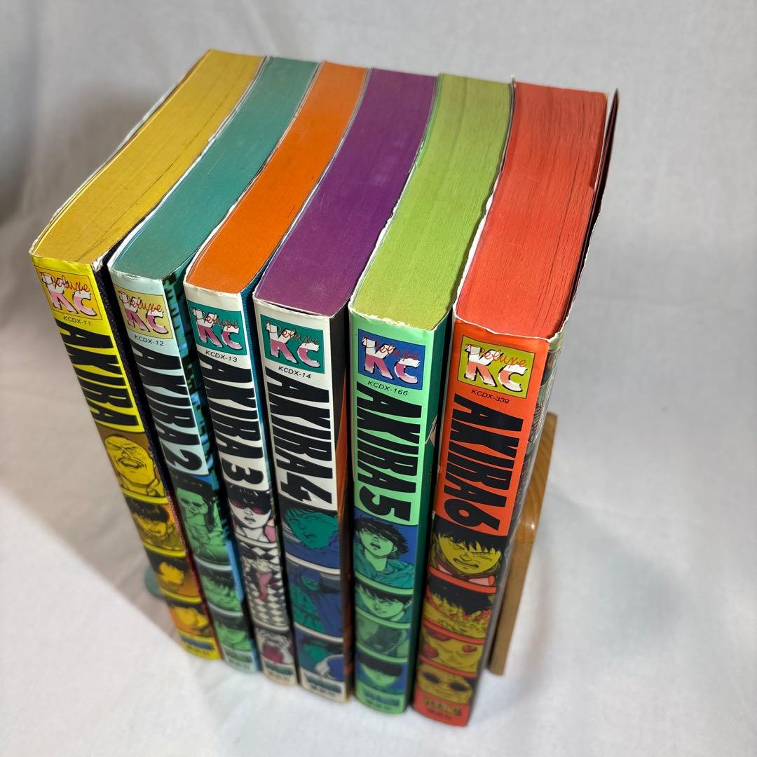 AKIRA マンガ 全巻 大友克洋