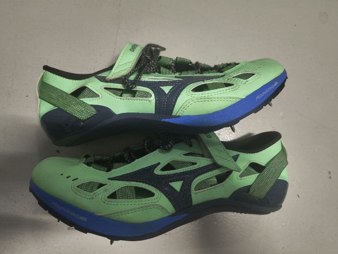 ミズノ　クロノインクスネオジャパン　24.0