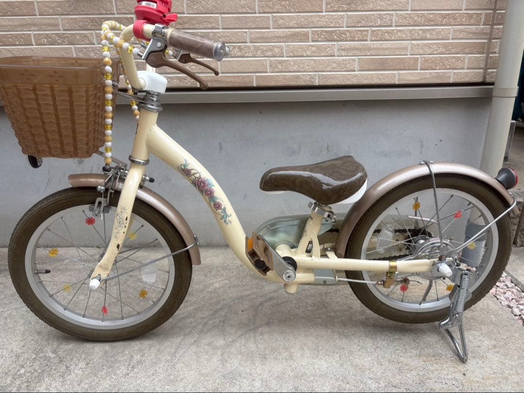 ☆トイザらス　美女と野獣　ベル　自転車☆