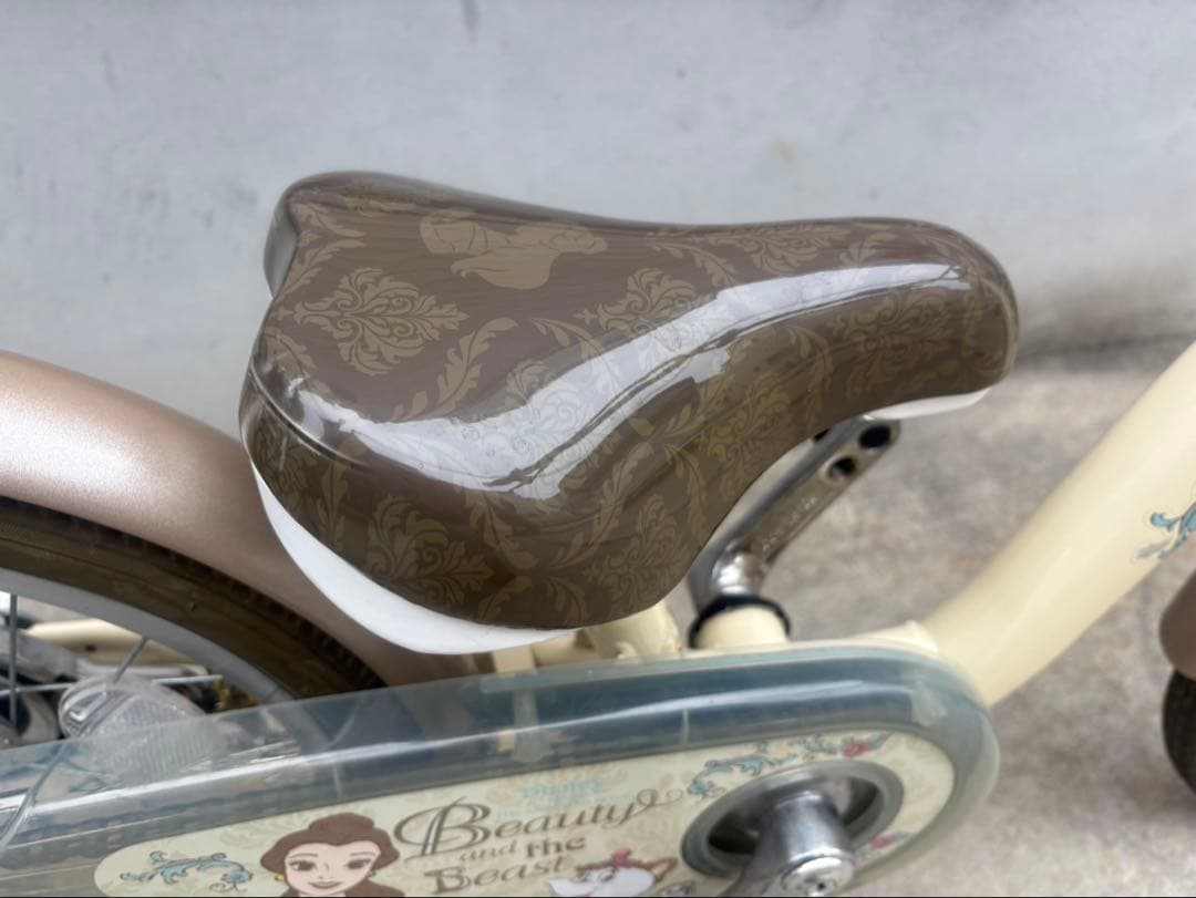 ☆トイザらス　美女と野獣　ベル　自転車☆