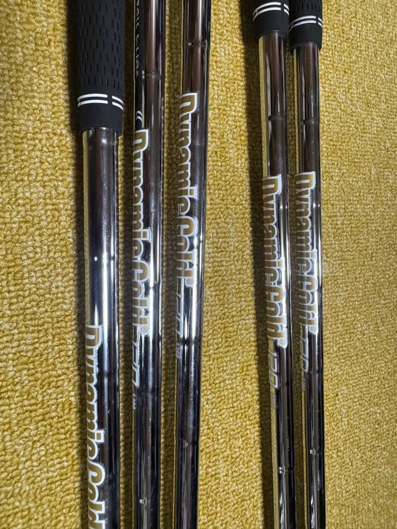 スリクソン ZXi7 アイアン Dynamic Gold 120 6〜P