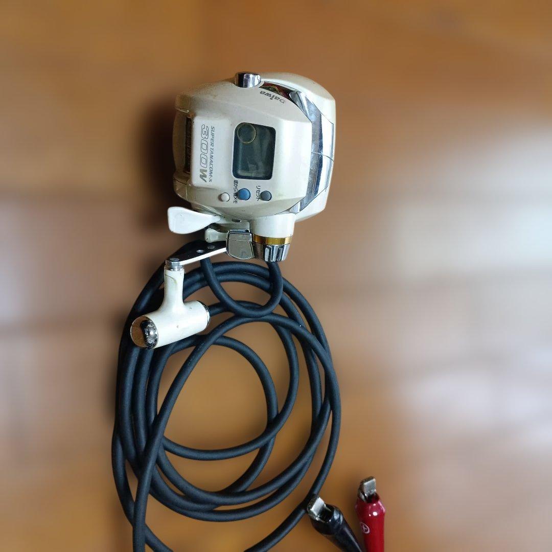 ダイワ タナコンx-300W 電動リール コード付 動作良好 即使用可」