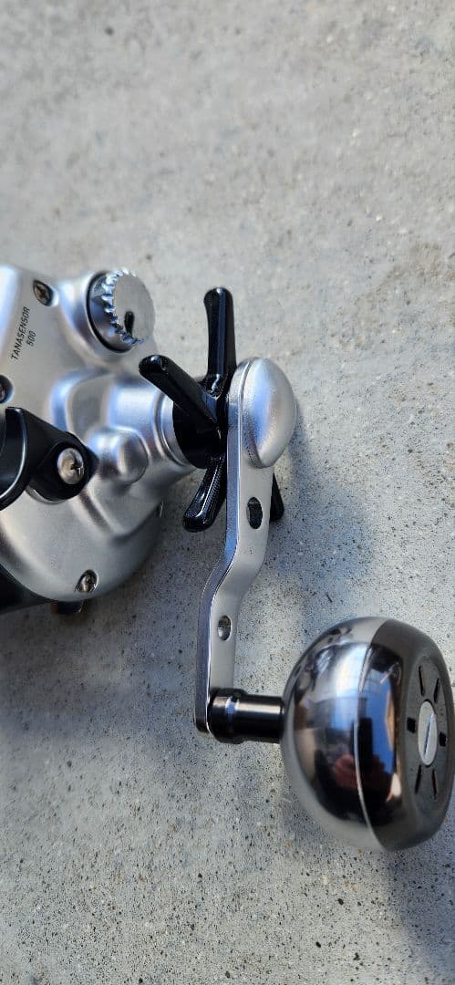 ダイワ デジタルベイトリール シルバー美品