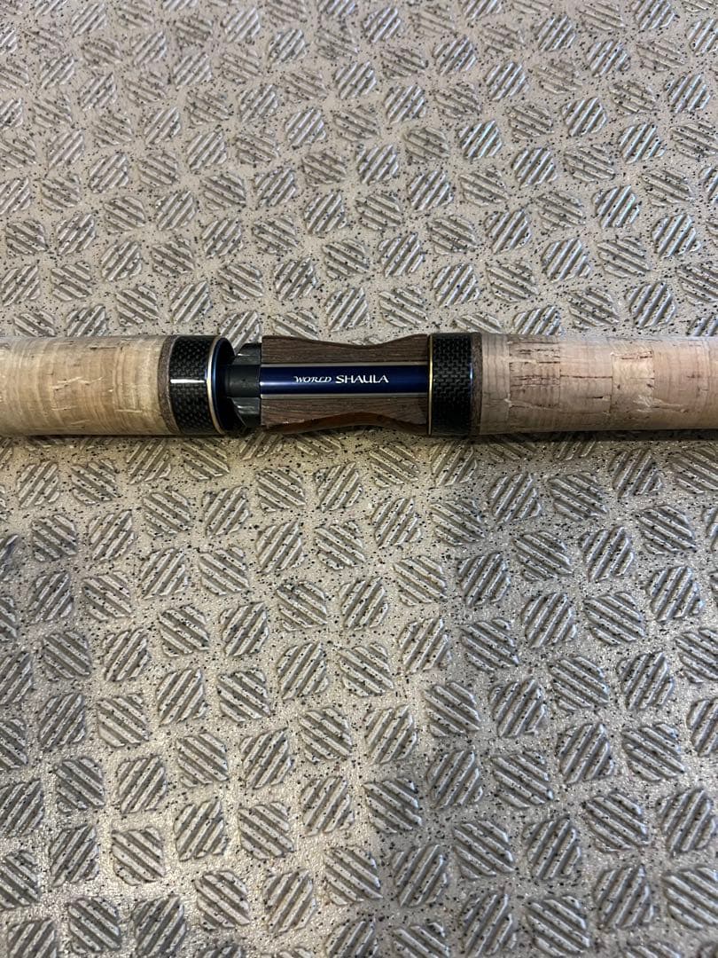 シマノ ワールドシャウラ 2704 RS-2 ブルーモデル