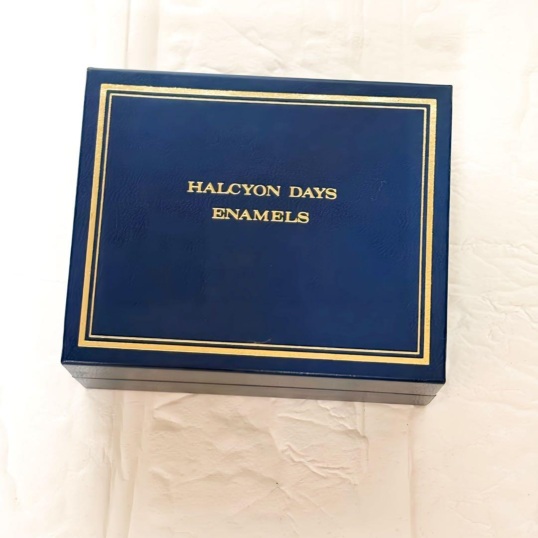 HALCYON DAYS ハルシオンデイズ　ディズニー　白雪姫　エナメルボックス