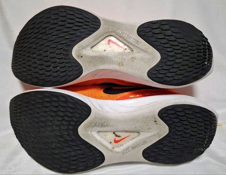 NIKE　ZOOM FLY 5　27.5cm　中古品