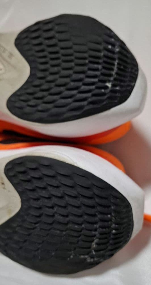 NIKE　ZOOM FLY 5　27.5cm　中古品