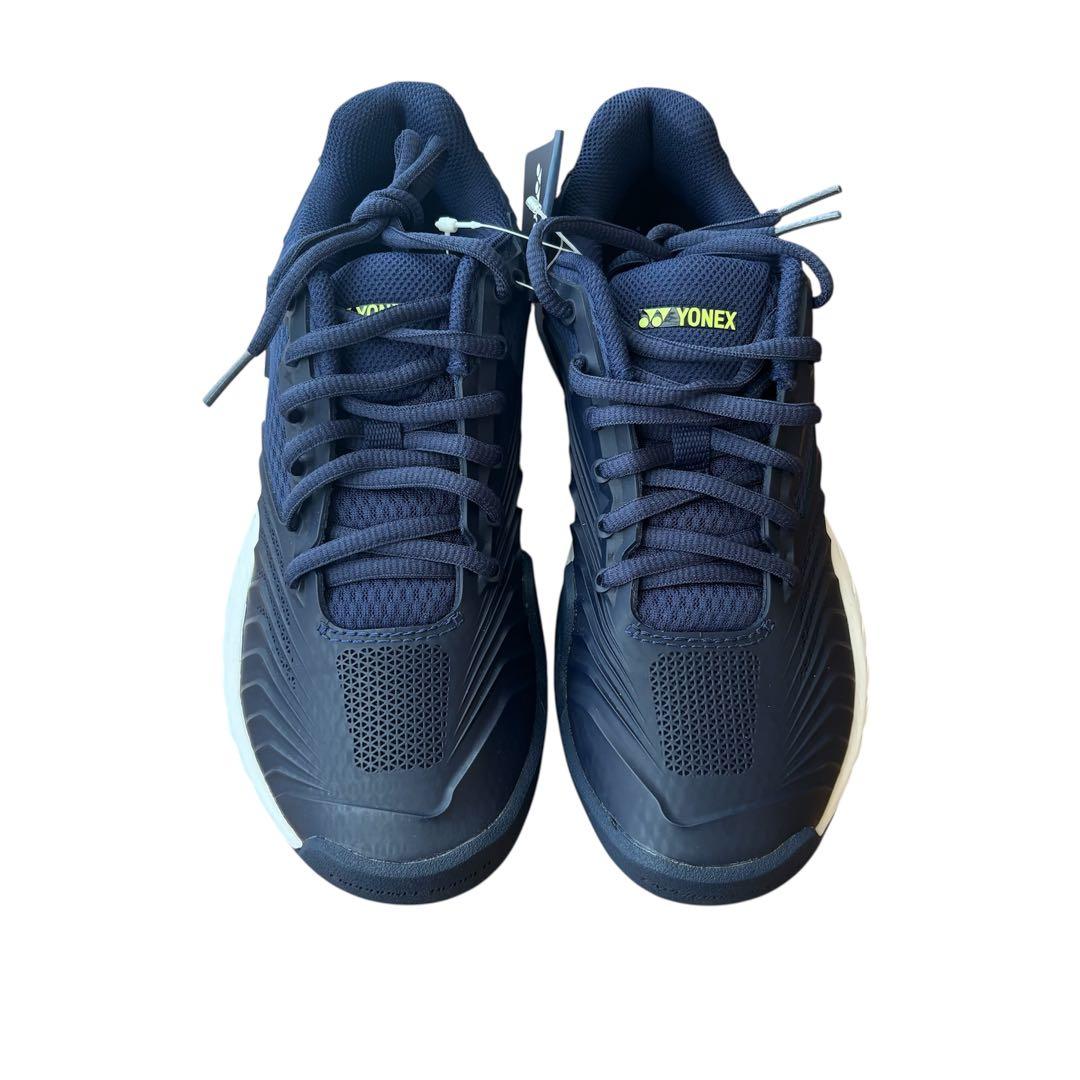 セール　新品　ヨネックス　テニスシューズ 23.5 パワークッション　タグ付き
