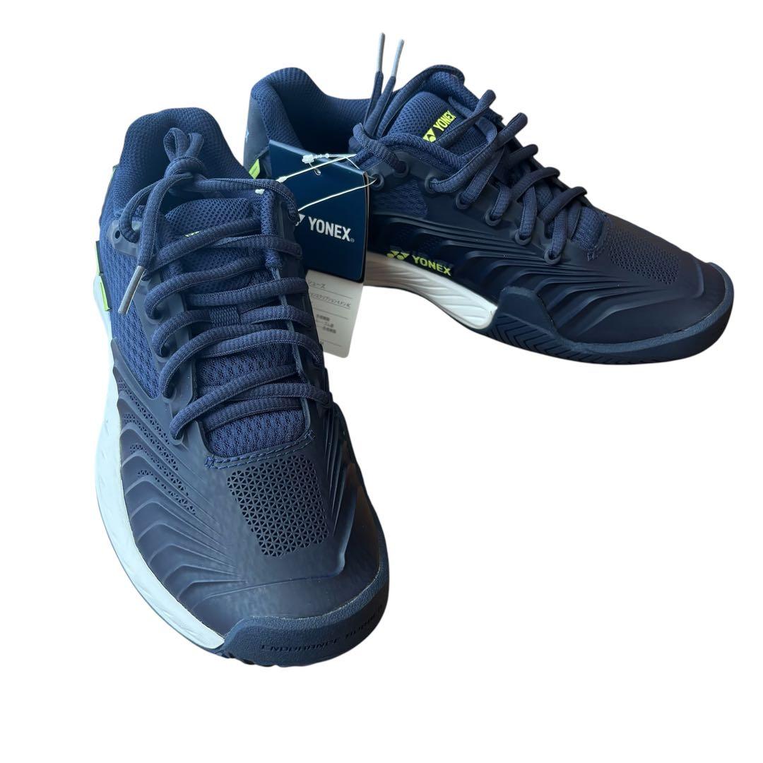 セール　新品　ヨネックス　テニスシューズ 23.5 パワークッション　タグ付き