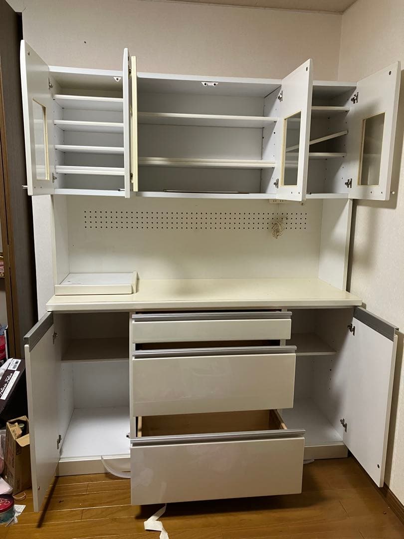 ホワイト 食器棚 ガラス扉 スライドテーブル付き ※直接引取りも可